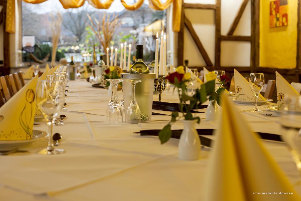 Hotel-Restaurant-Haus Berger Viersen Bagian luar foto