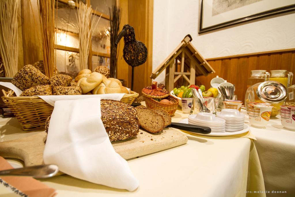 Hotel-Restaurant-Haus Berger Viersen Bagian luar foto